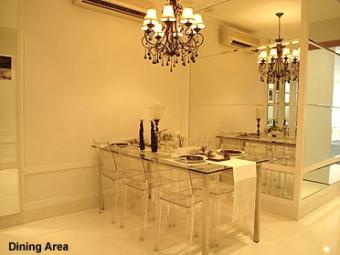 In S pore, Atrium Residences,FH Singaporee